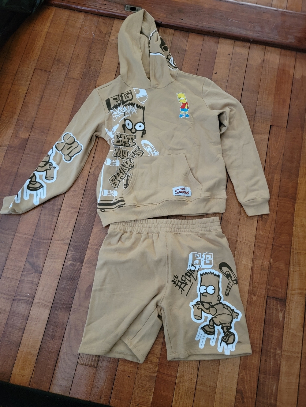 Boys Simpson XL 14/16  Graphic Hoodie & Shorts Set